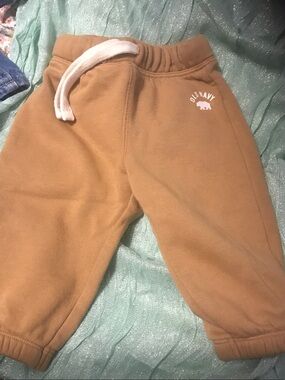 2 pc Set Old Navy Toddler Tan Drawstring Fleece